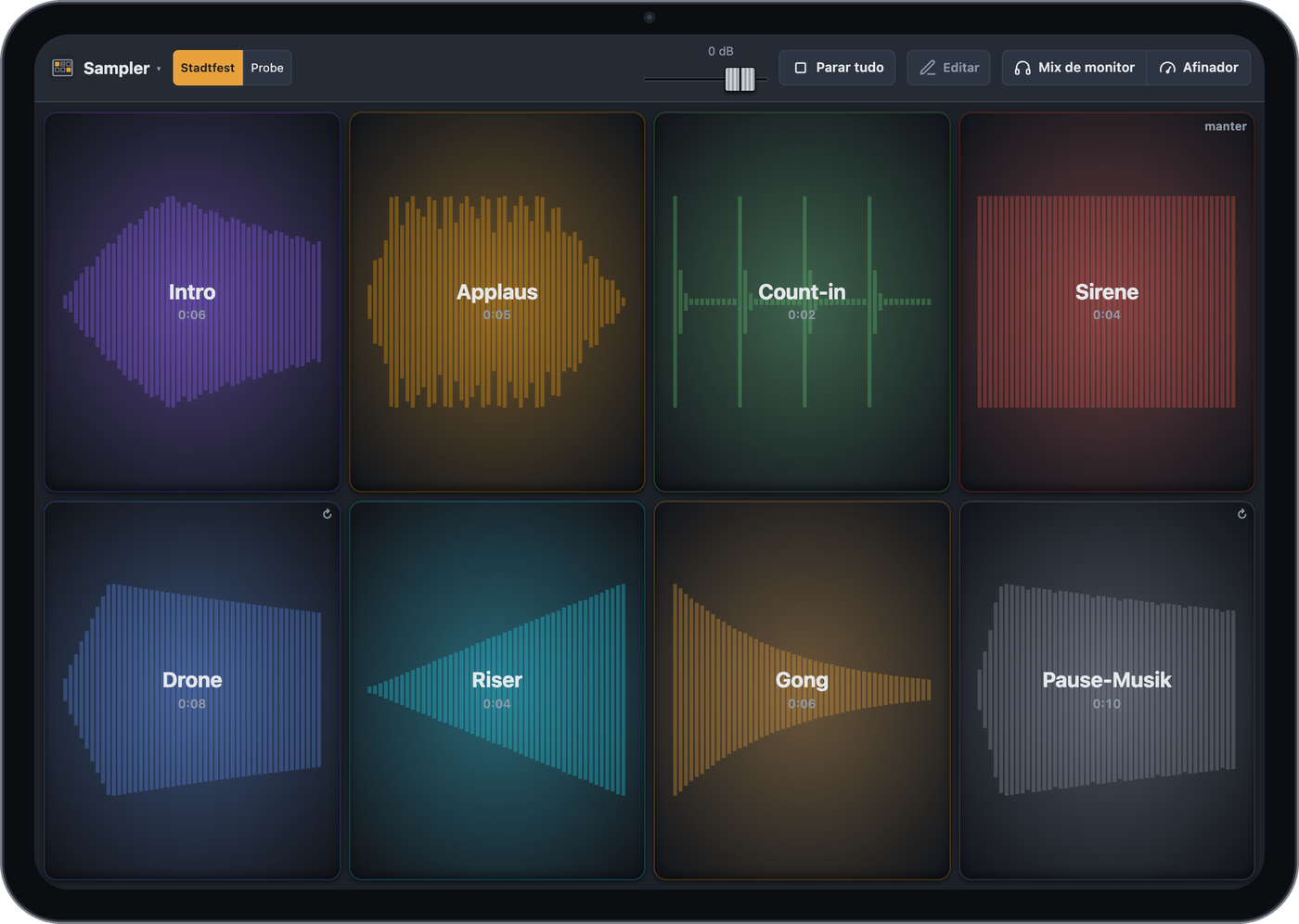 Sampler num iPad com oito pads coloridos e formas de onda